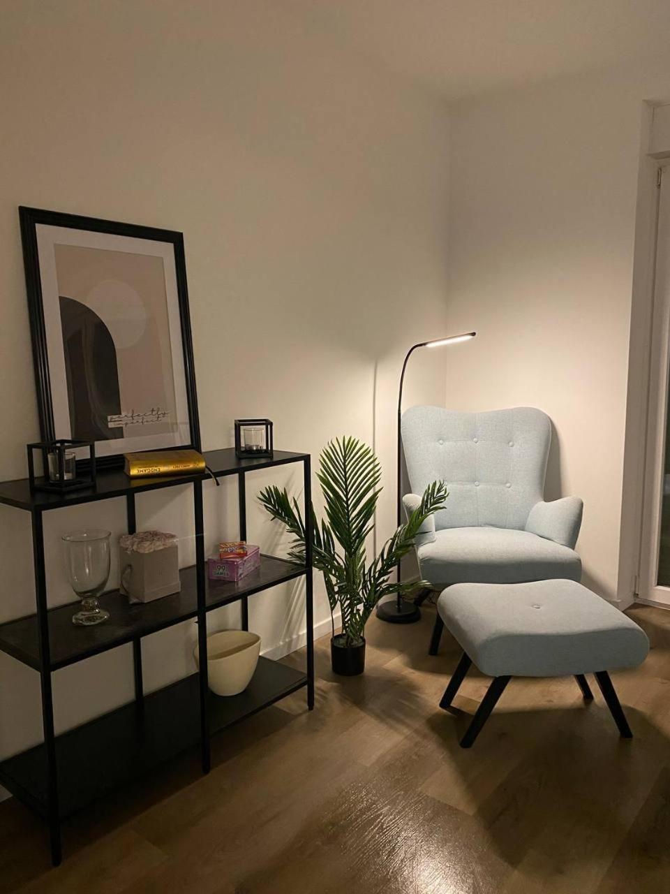 Haus Mit Garten - Kingbett - Wifi - Parkplatz Essen Buitenkant foto